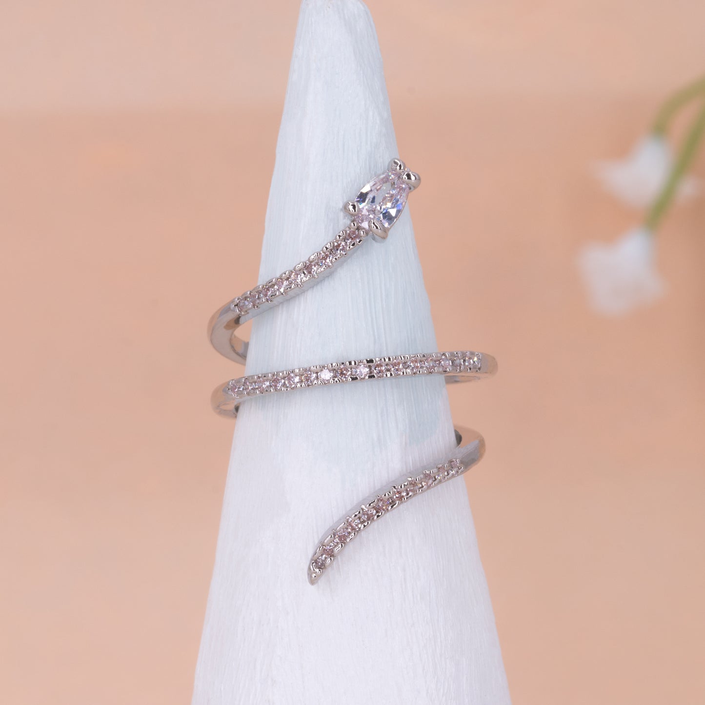 Dainty Snake Ring