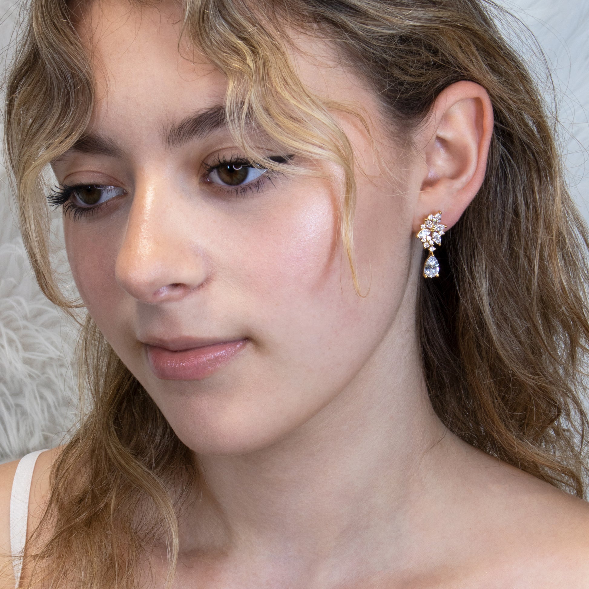 diamond wedding earrings gift for bridesmaids gold
